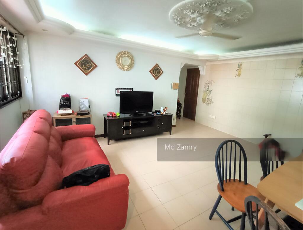 Yishun Street 72 thumbnail photo